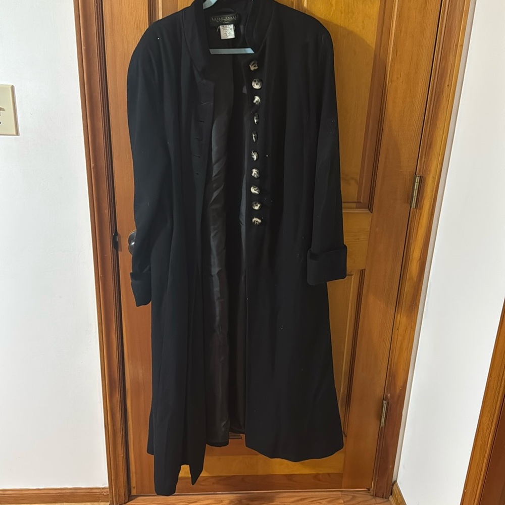 Women’s trench coat